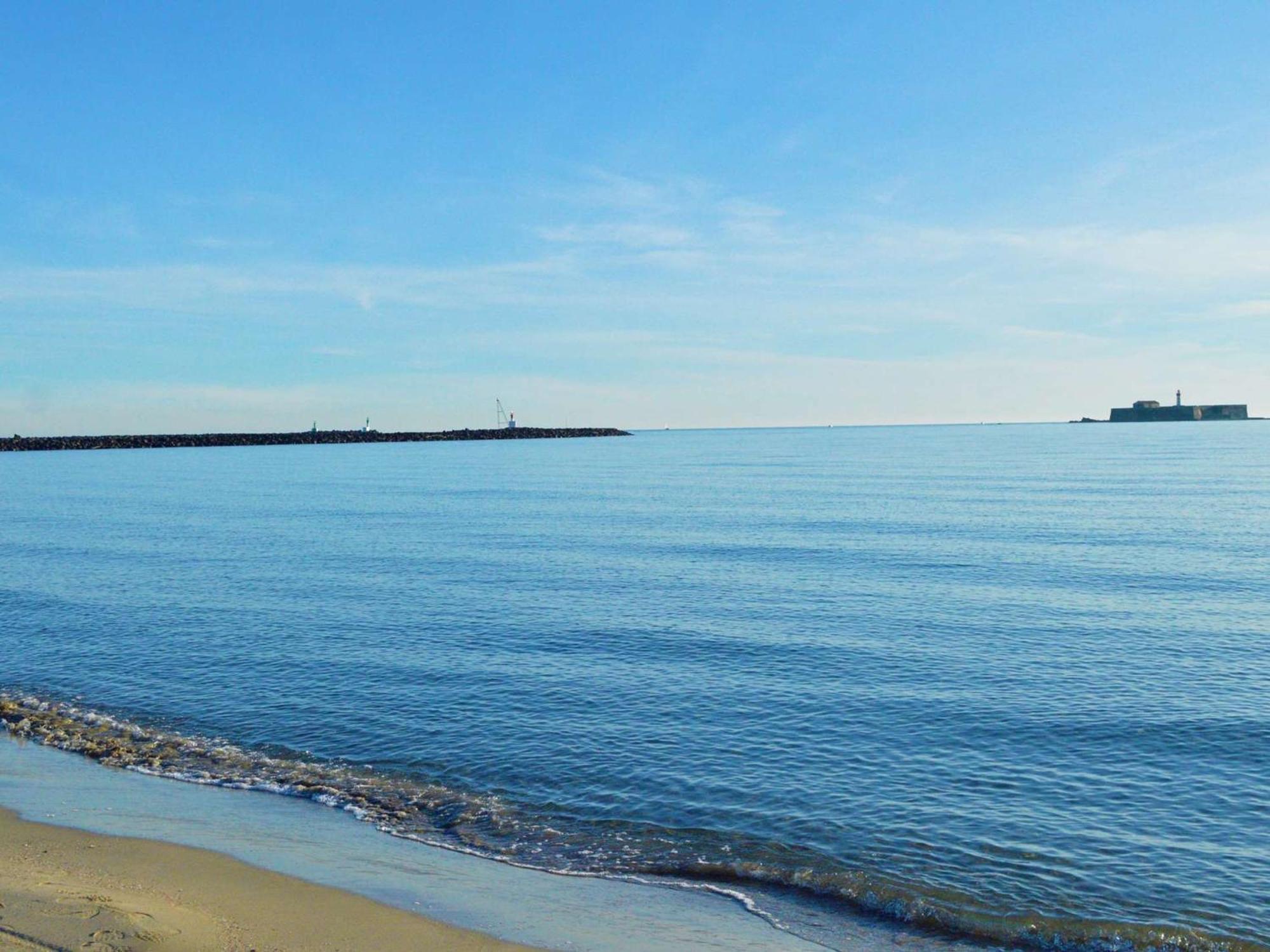 Appartement T2 Avec Parking Et Acces Direct A La Plage - Fr-1-249-129 Agde Luaran gambar