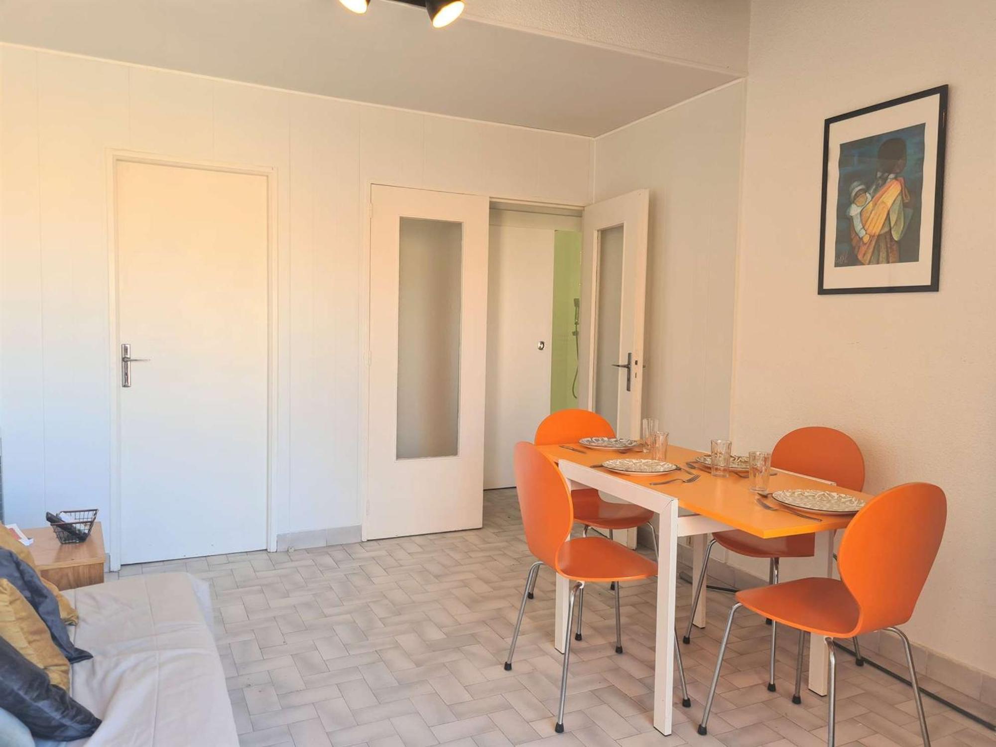 Appartement T2 Avec Parking Et Acces Direct A La Plage - Fr-1-249-129 Agde Luaran gambar